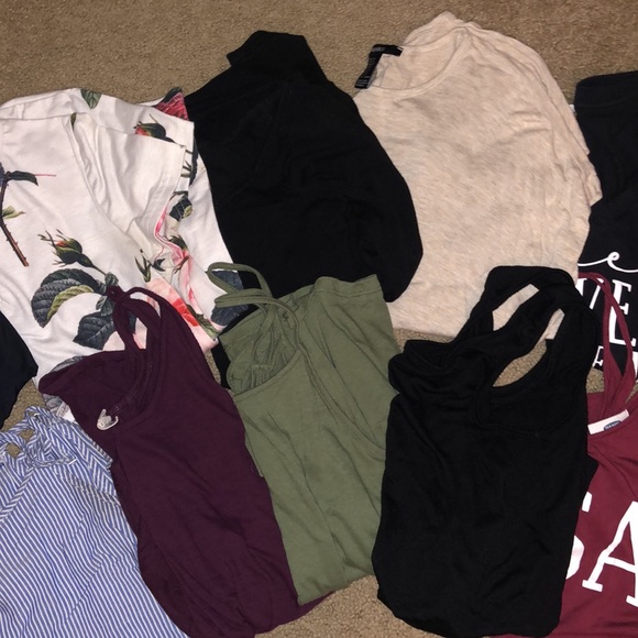 Bundle of XS and S - Picture 3 of 5